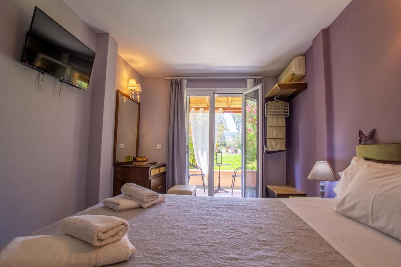 Tellis Holiday Rooms Moraitika Exterior photo